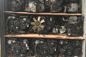 Contenedor de motores